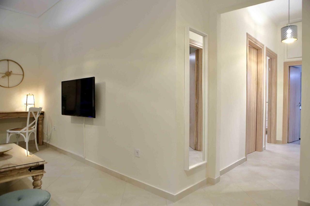Best House, Anakreontos, Perivolaki, Nikaia, P... Πειραιάς Εξωτερικό φωτογραφία